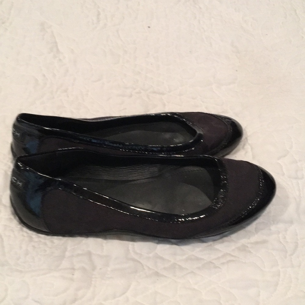 Coach flats
